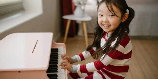 4 Brilliant Piano Exercises For Strengthening Your Left Hand