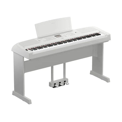 Yamaha DGX-670 Digital Piano