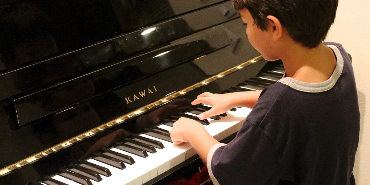 7 Common Habits To Avoid When Learning To Play The Piano